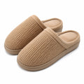 Hausschuhe Größe 42/43 in Beige mit Cord-Textil und rutschhemmender Sohle